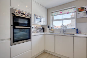 Kitchen- click for photo gallery